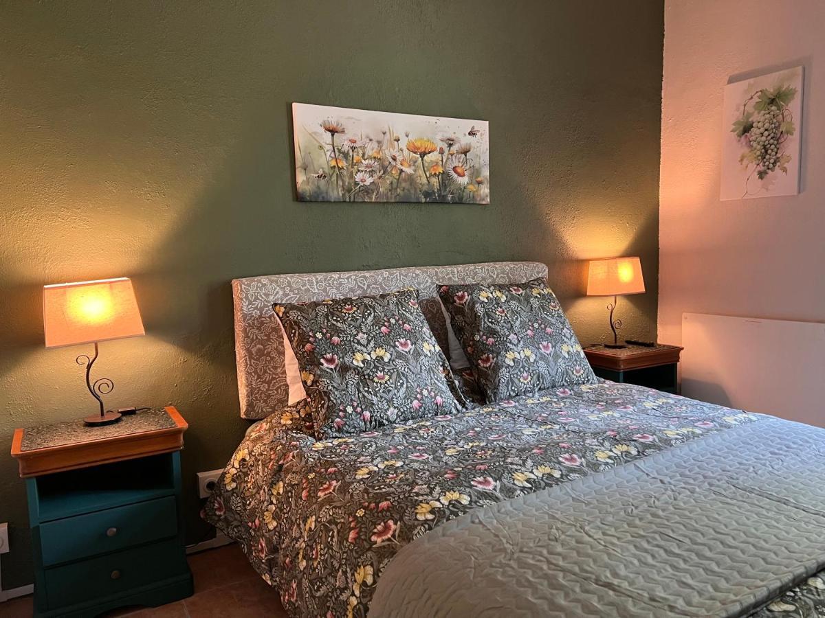Les Trois Fenetres Bed and Breakfast Beauficel Buitenkant foto